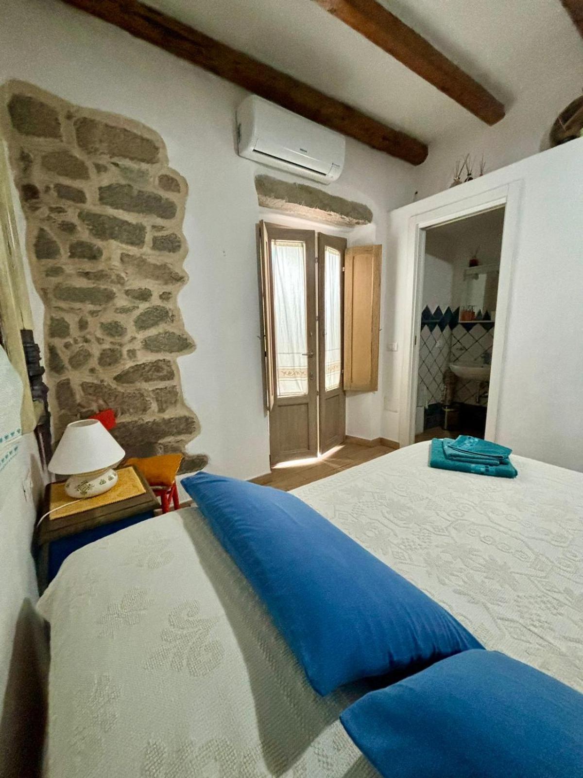 B&B Pascal House Nuoro_Iun E5016 Νουόρο Εξωτερικό φωτογραφία